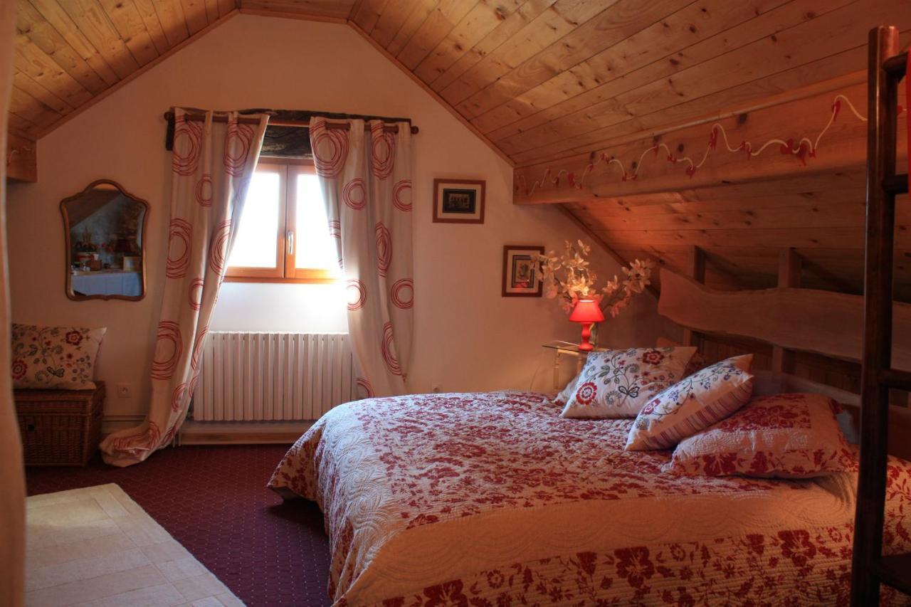 Bed and Breakfast La Clairiere Du Moulin Lepin-le-Lac Zewnętrze zdjęcie